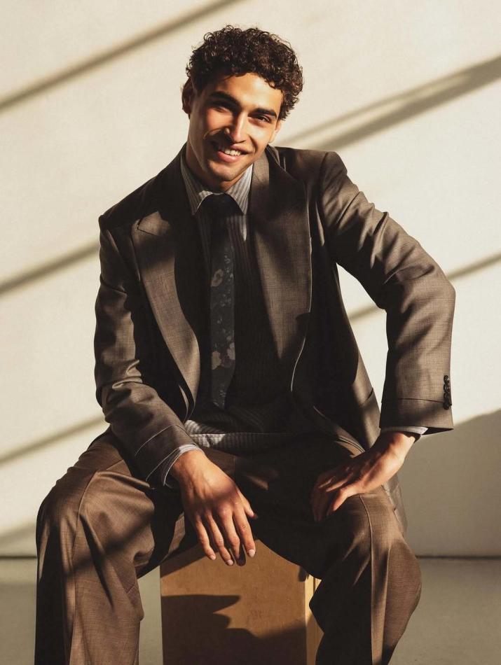 Eitan Marchand - fashion model portfolio photo 8