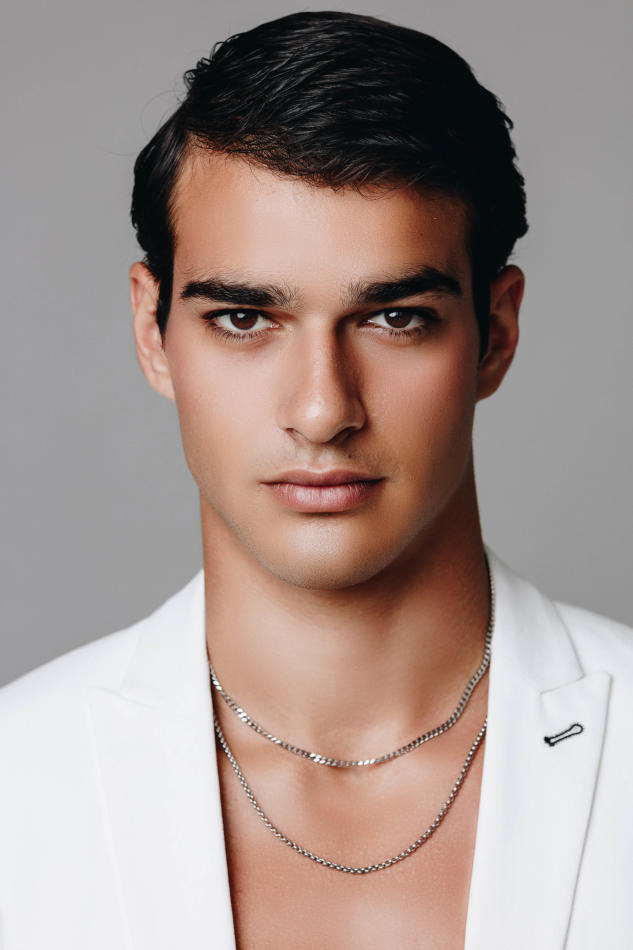 Vuk Zivkovic - fashion model portfolio photo 3