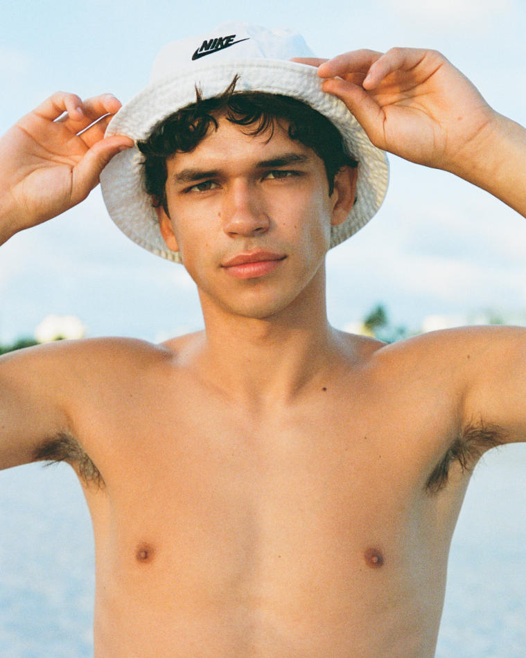 Garrett Goggin - fashion model portfolio photo 17