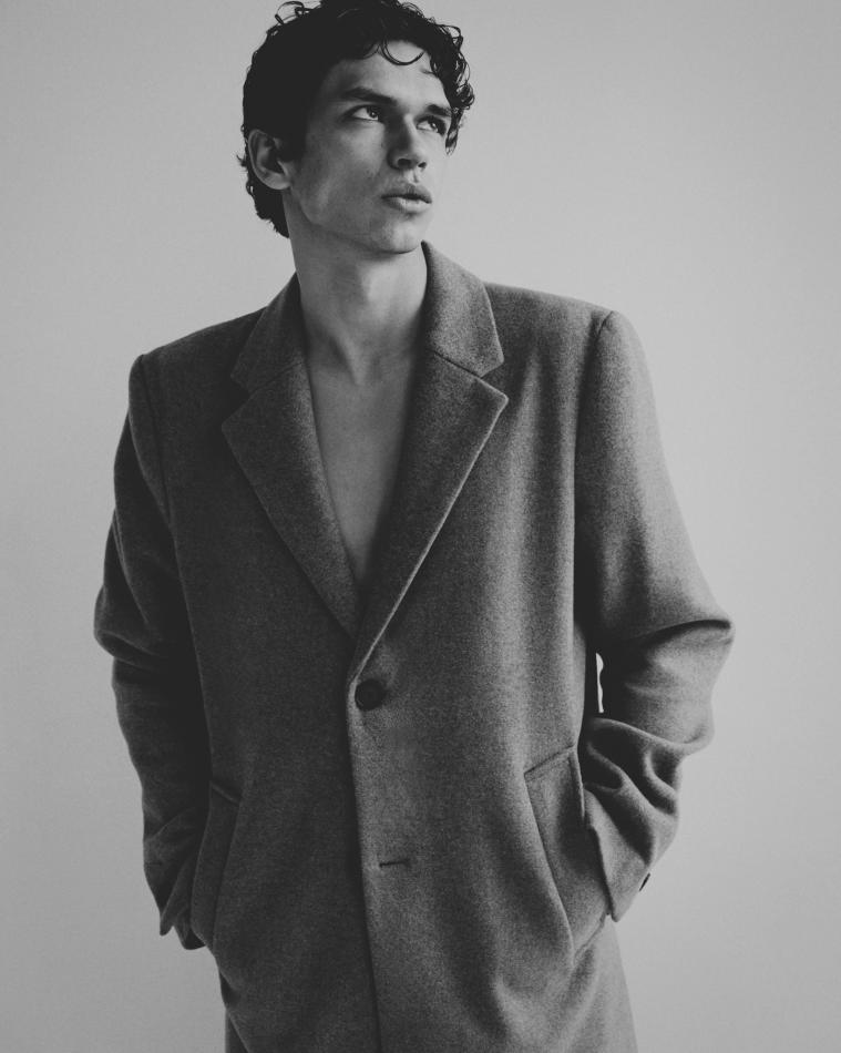 Garrett Goggin - fashion model portfolio photo 8