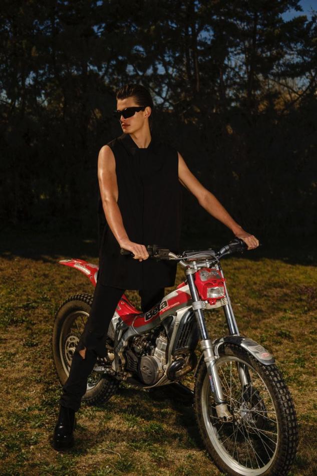 Mark Vanderloo Jr - fashion model portfolio photo 17