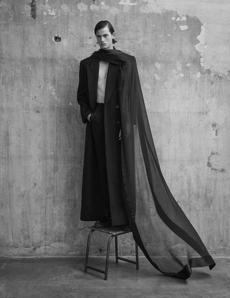 Mark Vanderloo Jr - fashion model portfolio photo 14