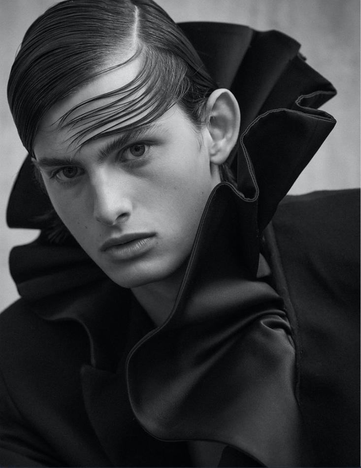 Mark Vanderloo Jr - fashion model portfolio photo 15