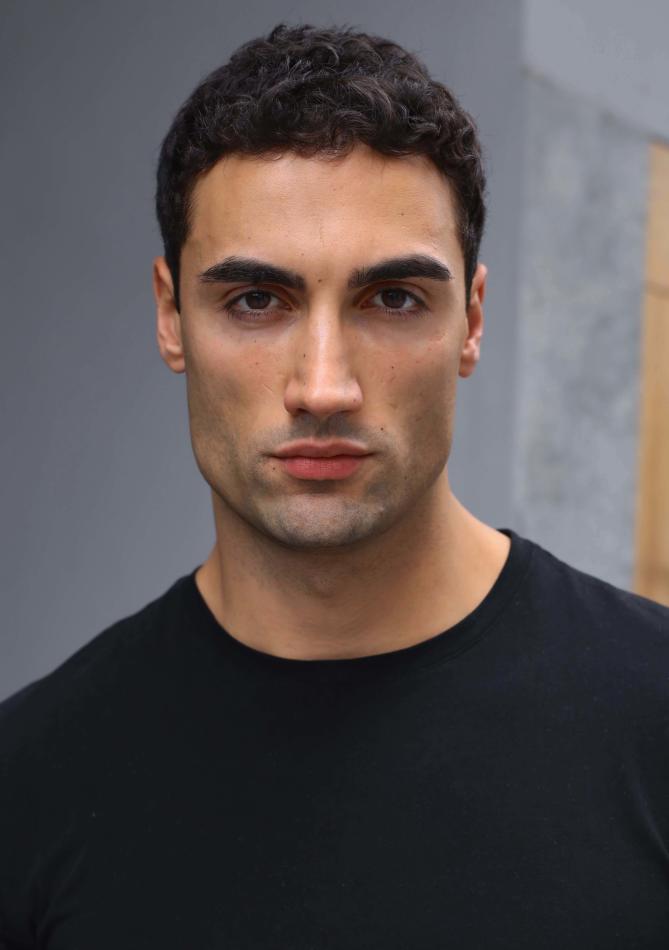 Lorenzo Filippini - fashion model portfolio photo 1