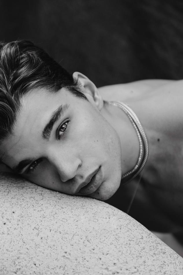 Nikola Dencic - fashion model portfolio photo 18