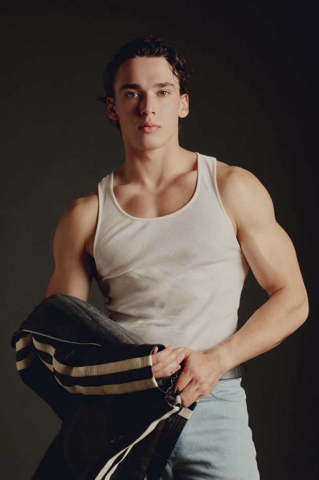 Treyson Wakefield - fashion model portfolio photo 14