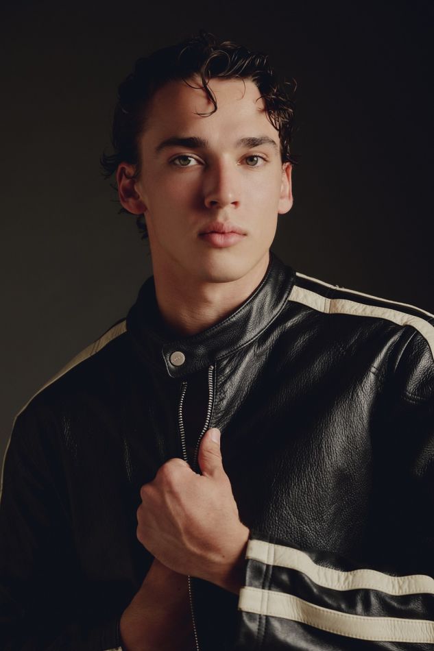 Treyson Wakefield - fashion model portfolio photo 18