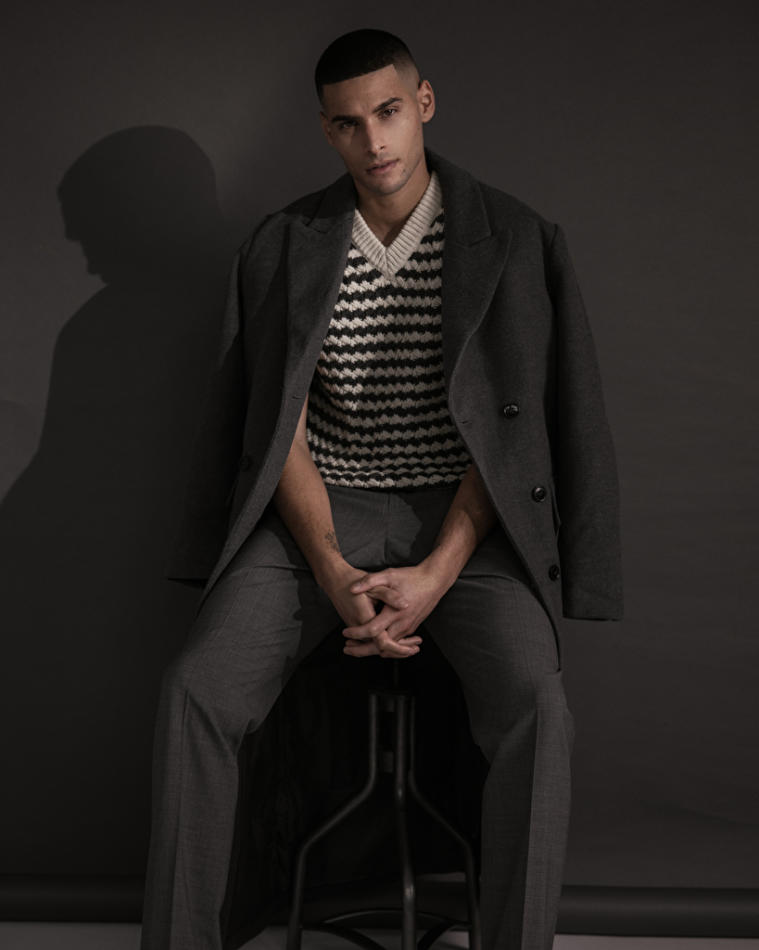 Ashley Harrack - fashion model portfolio photo 9
