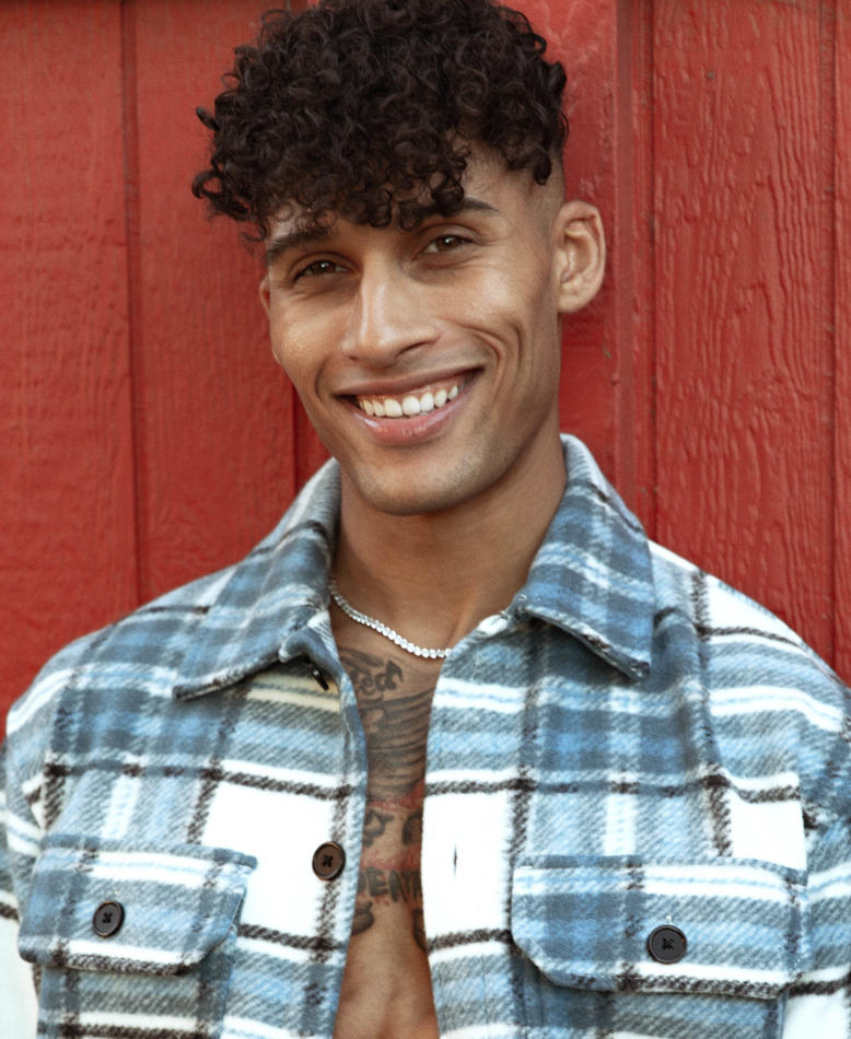 Austin Eaton - fashion model portfolio photo 4