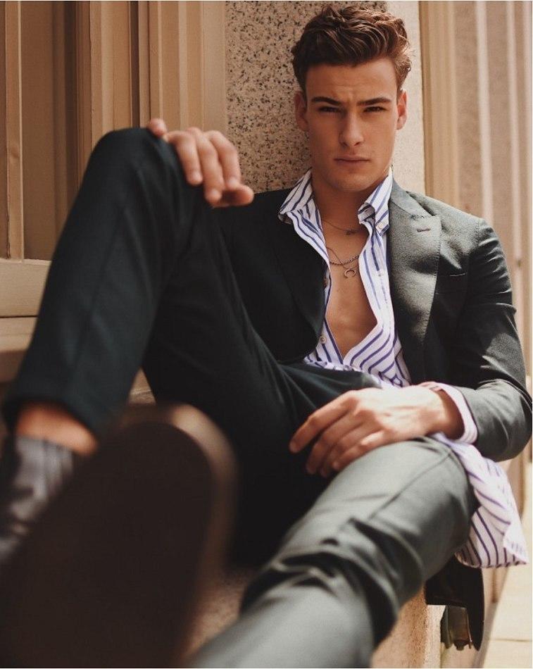 Justin Petzschke - fashion model portfolio photo 11
