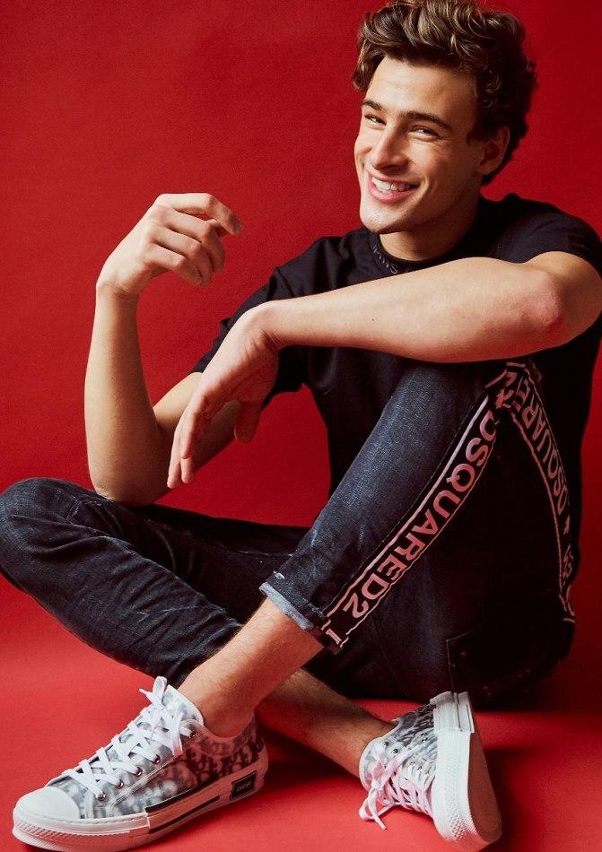 Justin Petzschke - fashion model portfolio photo 14