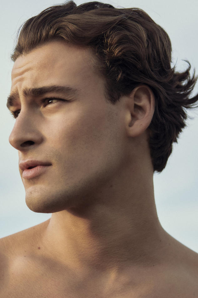 Justin Petzschke - fashion model portfolio photo 2