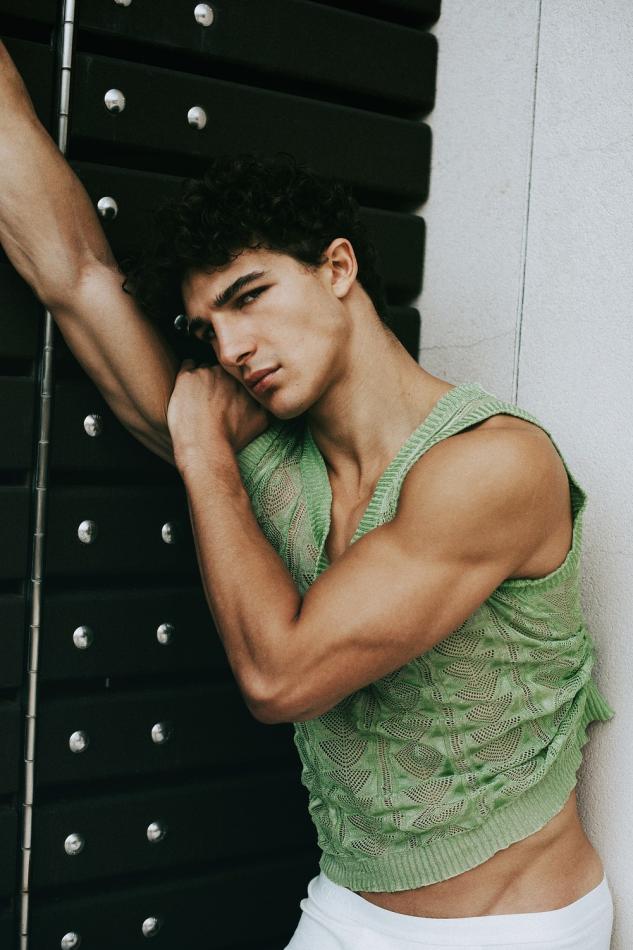 Sacha Bilal - fashion model portfolio photo 21
