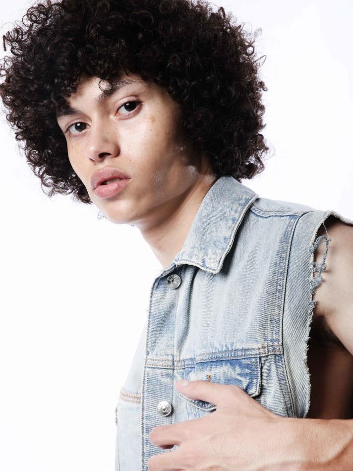 Steven Del Valle - fashion model portfolio photo 2