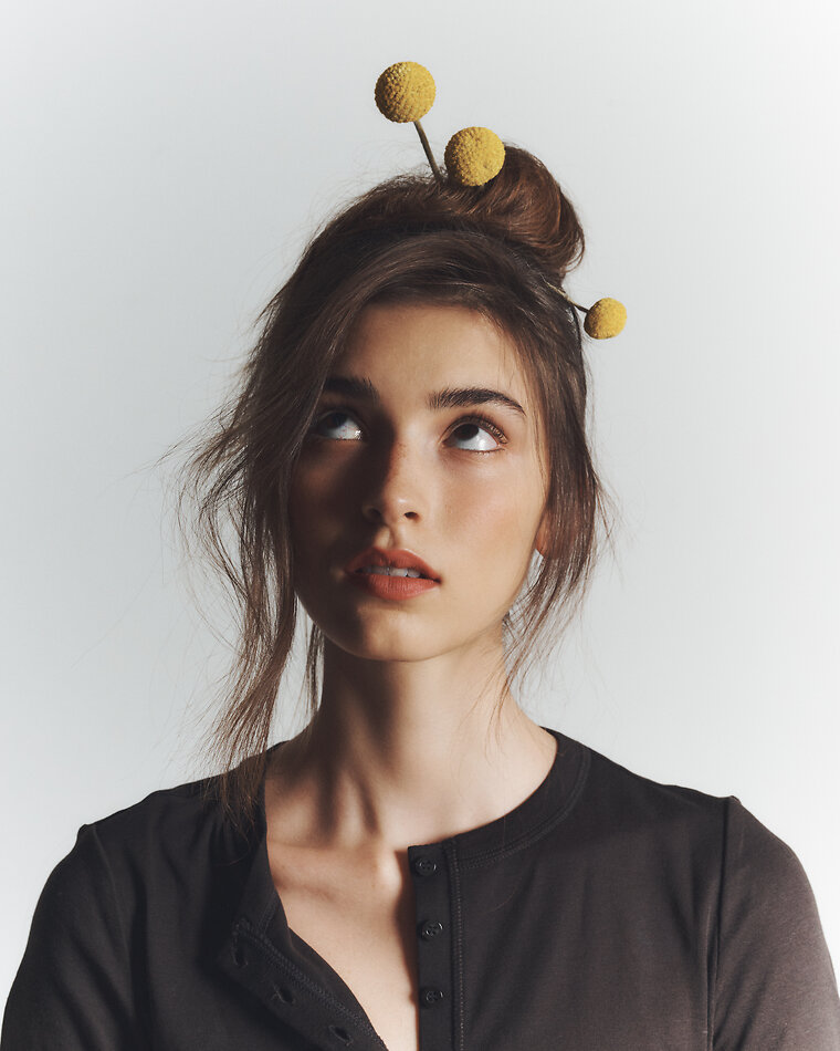 Fiona Martin - fashion model portfolio photo 8