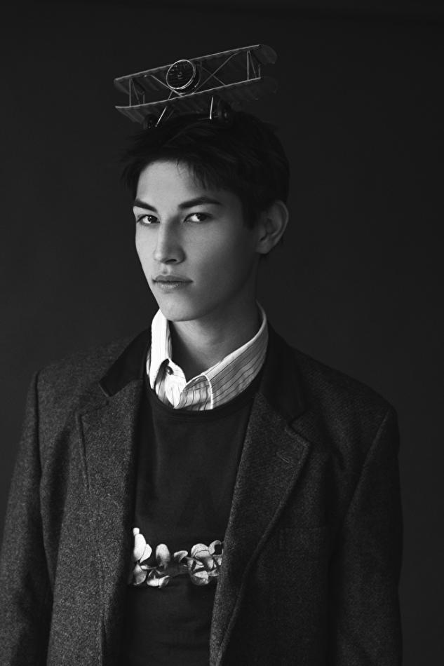 Simon Yang - fashion model portfolio photo 13