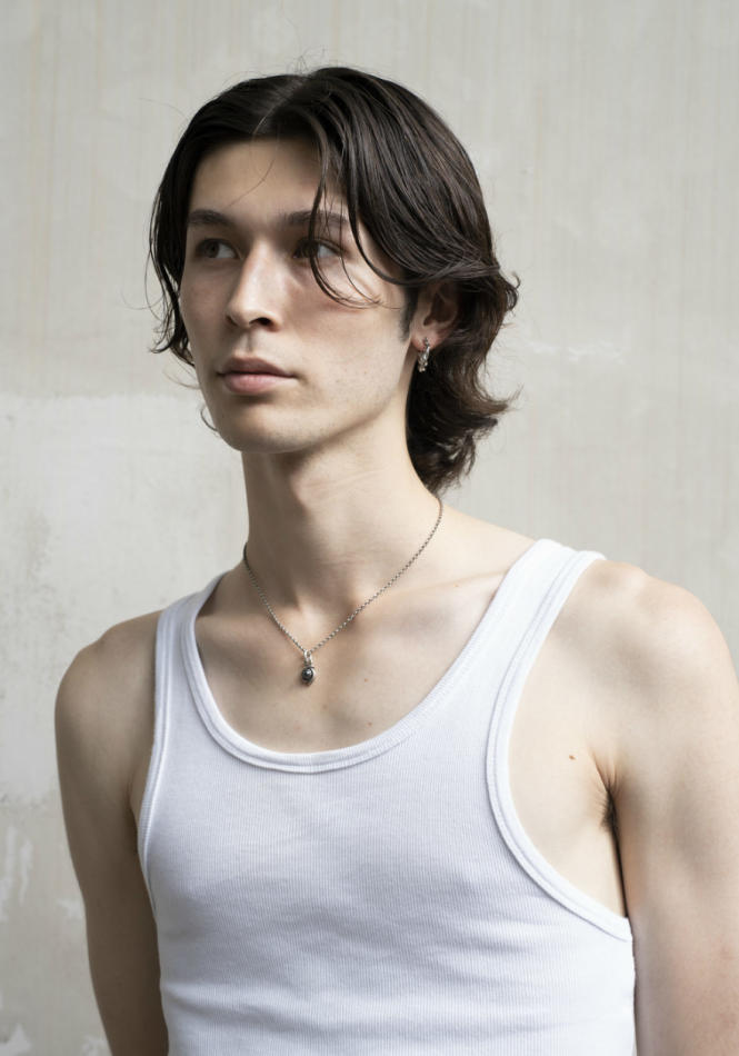Ian Blevens - fashion model portfolio photo 1