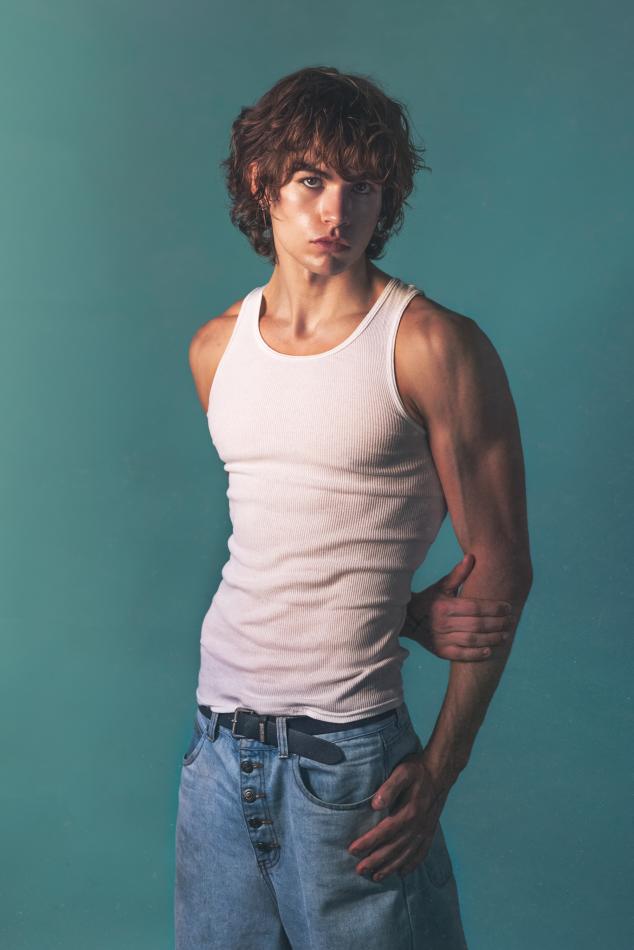 Reilly Waggener Talley - fashion model portfolio photo 5