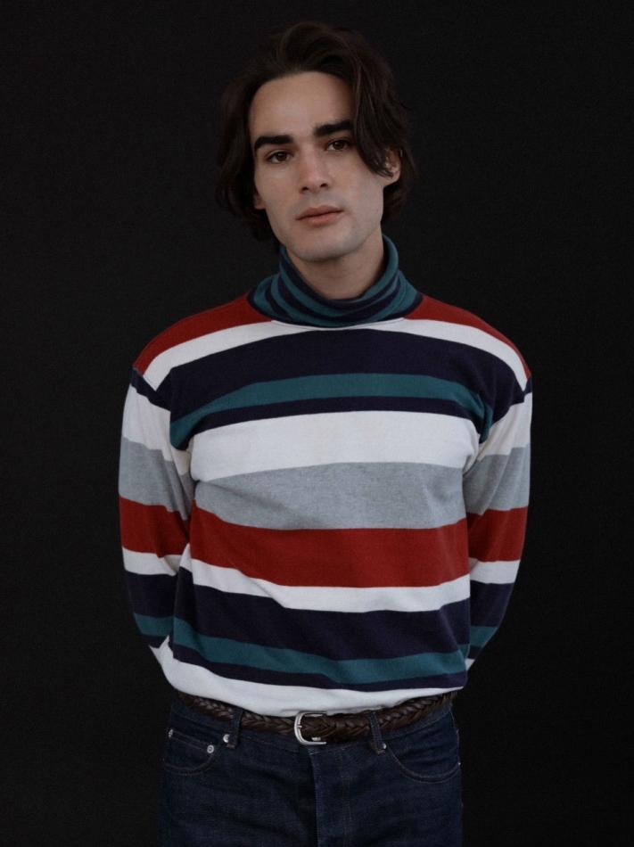 Dakota Dickey - fashion model portfolio photo 4