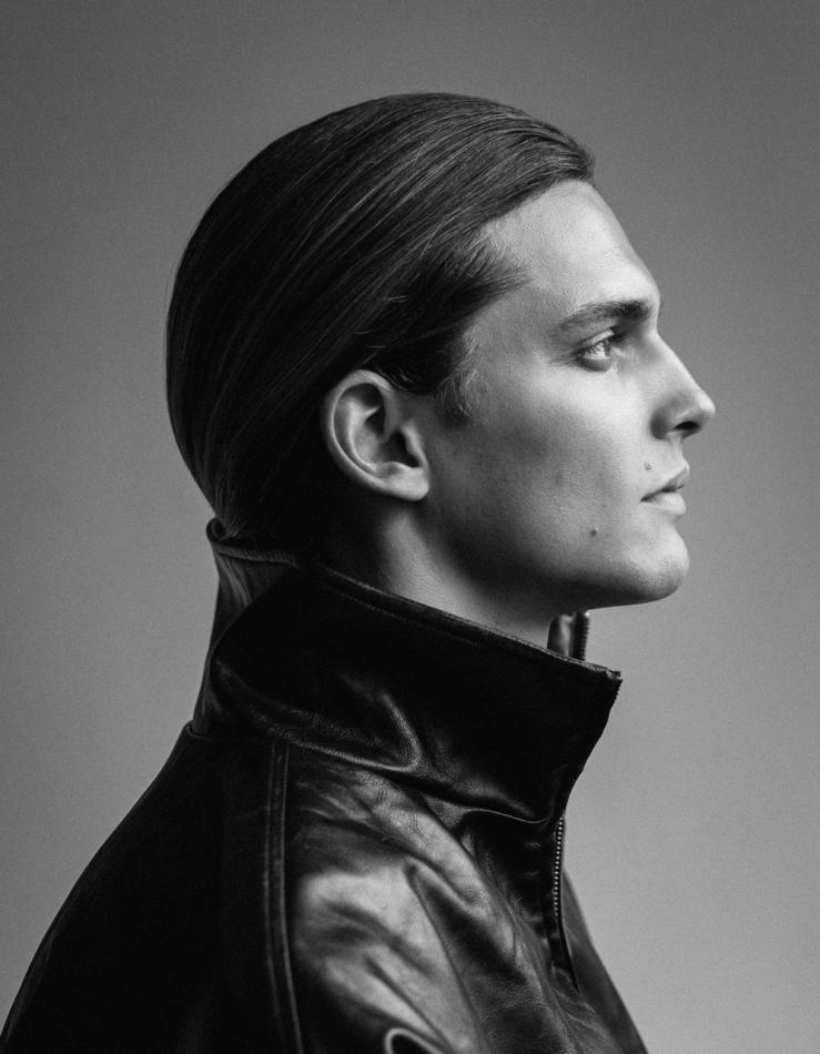 Joey Lanham - fashion model portfolio photo 27