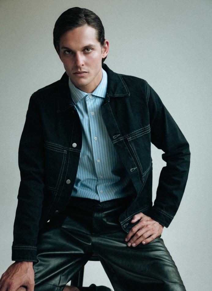 Joey Lanham - fashion model portfolio photo 25