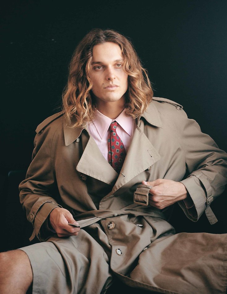 Joey Lanham - fashion model portfolio photo 4