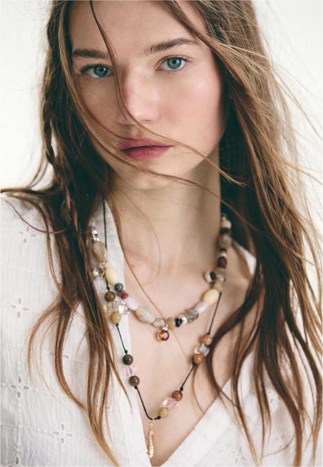 Julia Zadaniuk - fashion model portfolio photo 1