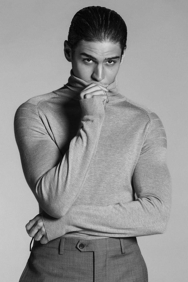Bau Munoz - fashion model portfolio photo 7