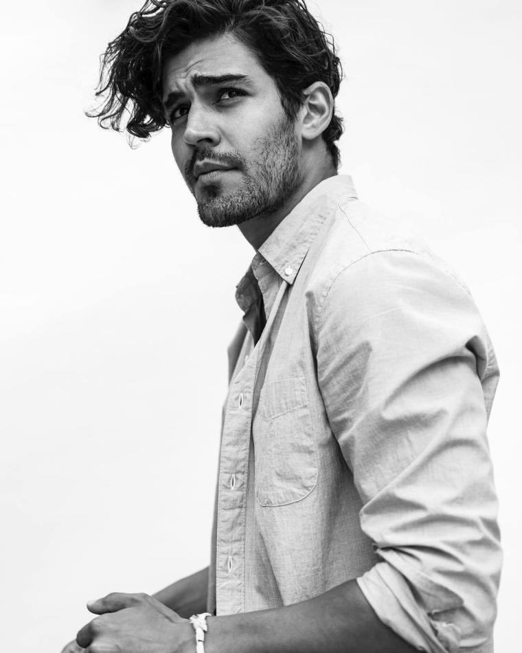 Bau Munoz - fashion model portfolio photo 1