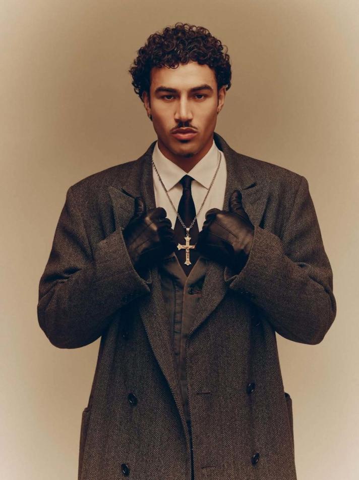 Jaylon Dawson - fashion model portfolio photo 6