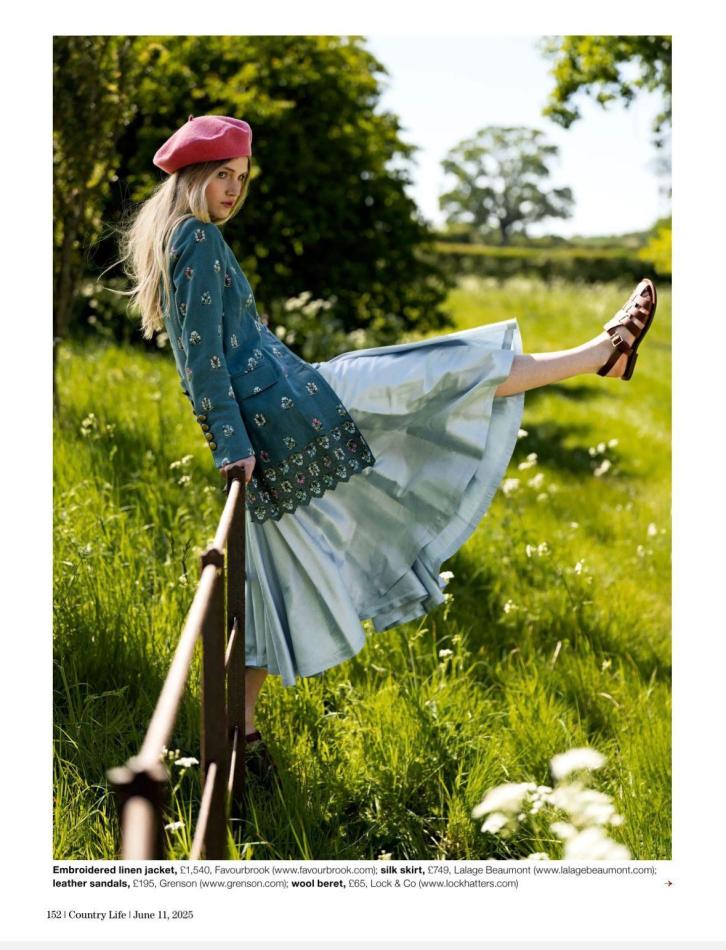 Poppy Jet Oliver - fashion model portfolio photo 11