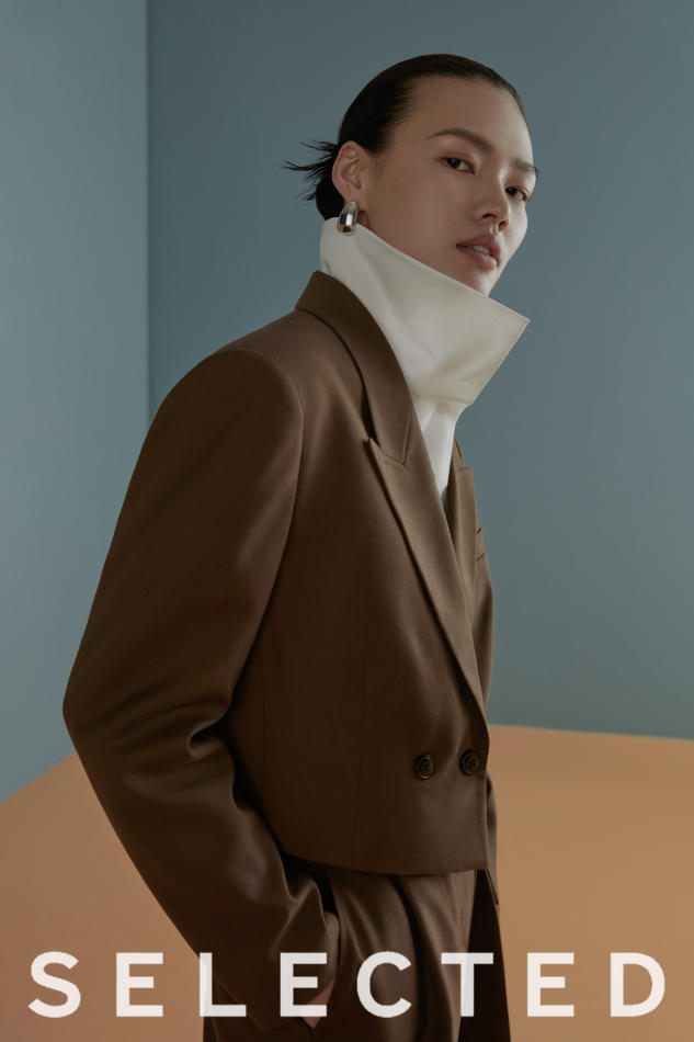 Meng Zheng - fashion model portfolio photo 9