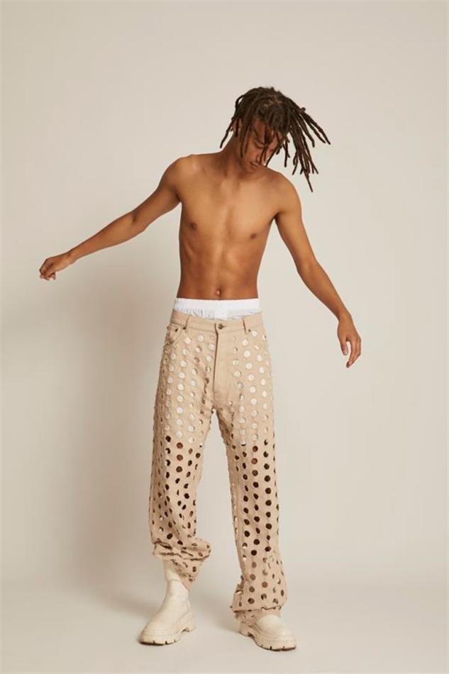 Darius Carter - fashion model portfolio photo 12
