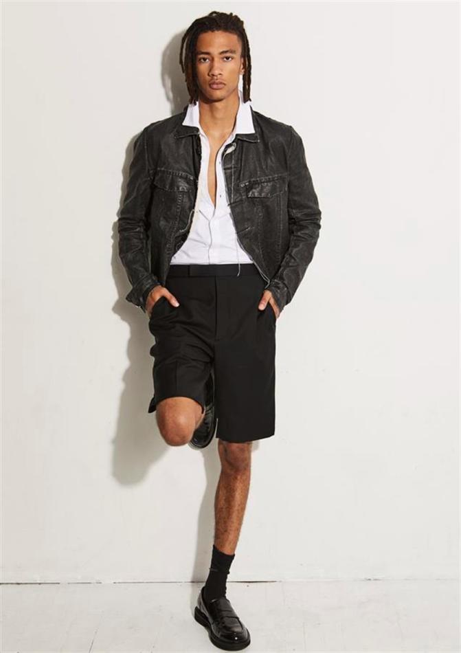 Darius Carter - fashion model portfolio photo 14