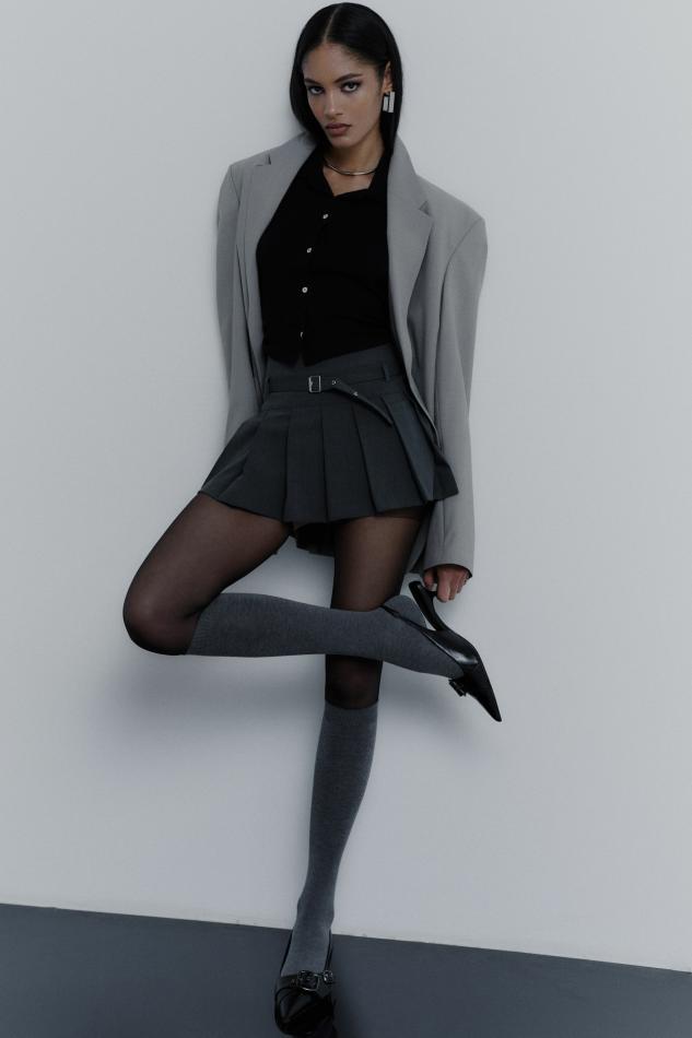 Gardelina Bautista - fashion model portfolio photo 4
