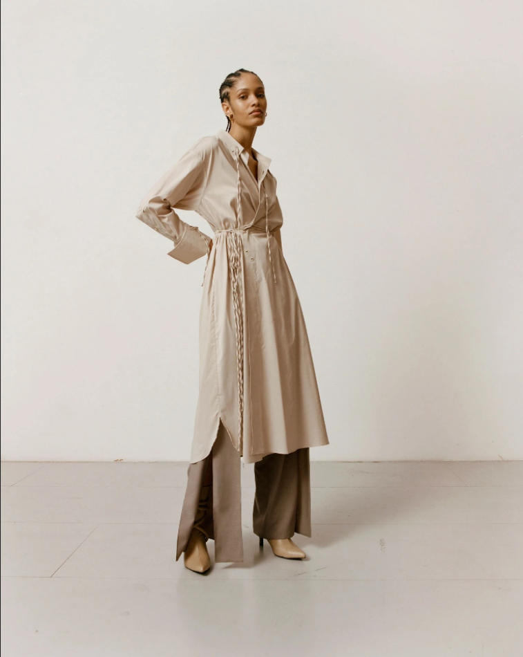 Gardelina Bautista - fashion model portfolio photo 2