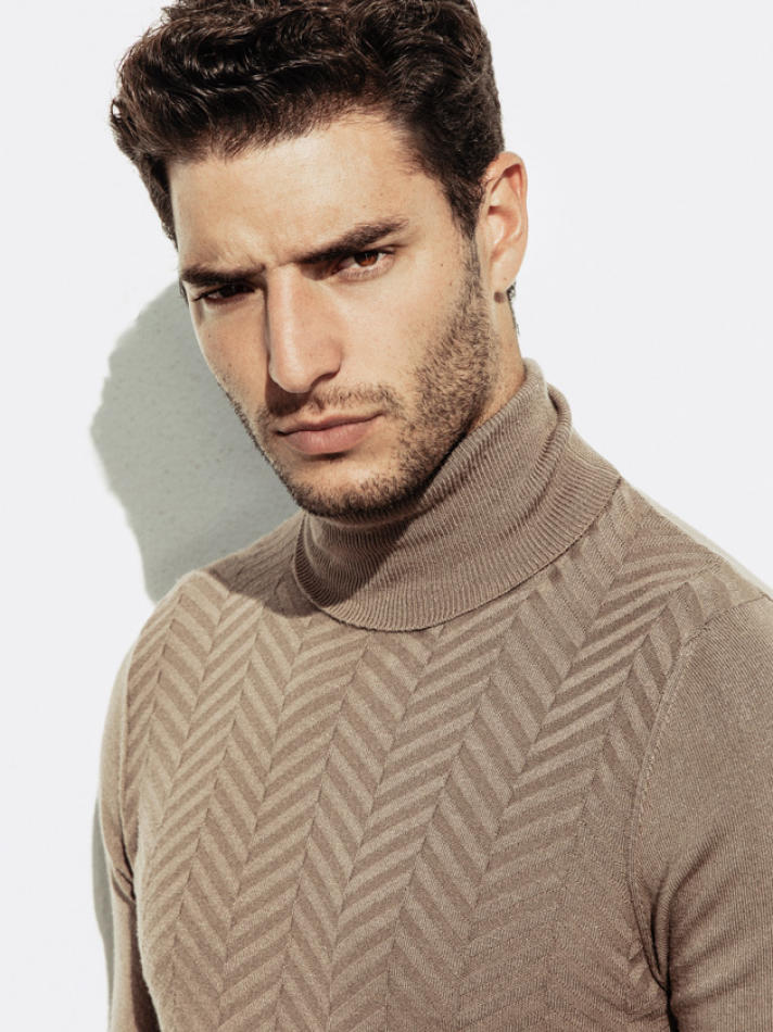Carlos Gomez - fashion model portfolio photo 11