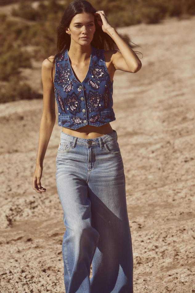 Sofia Reynal - fashion model portfolio photo 5