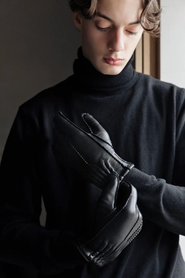 Luca Farup - fashion model portfolio photo 17