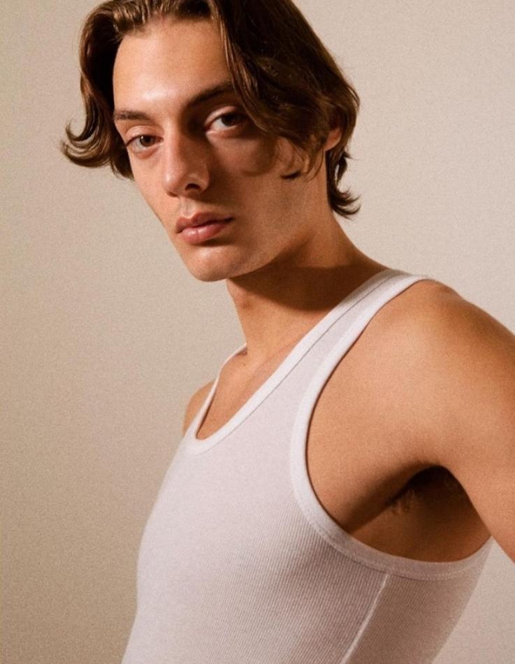 Luca Farup - fashion model portfolio photo 11