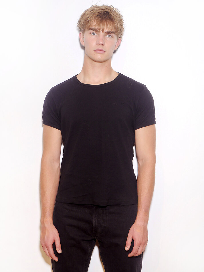 Kevin Mortenson - fashion model portfolio photo 2