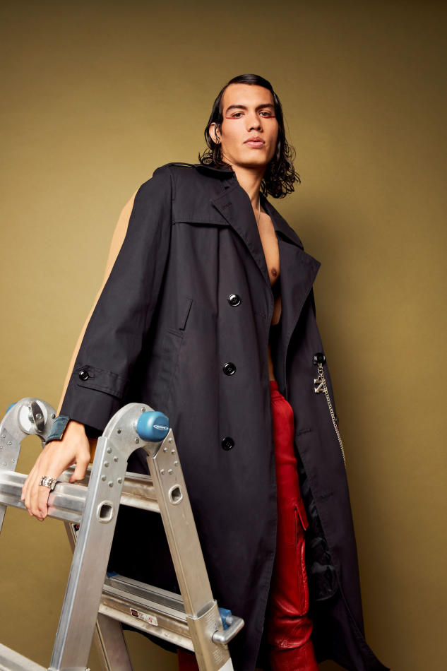 Sydney Lopez - fashion model portfolio photo 3