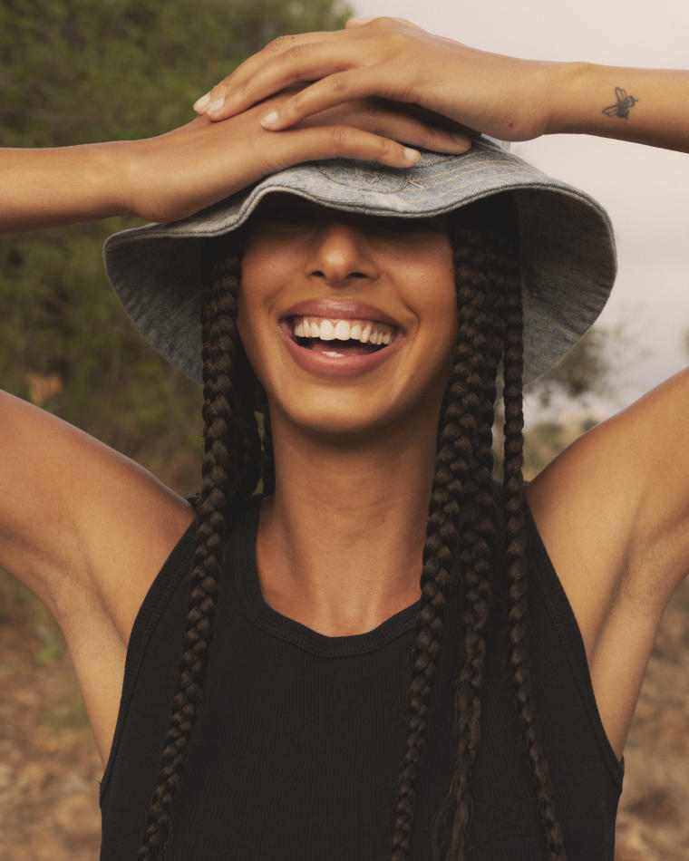 Paris Naro - fashion model portfolio photo 12