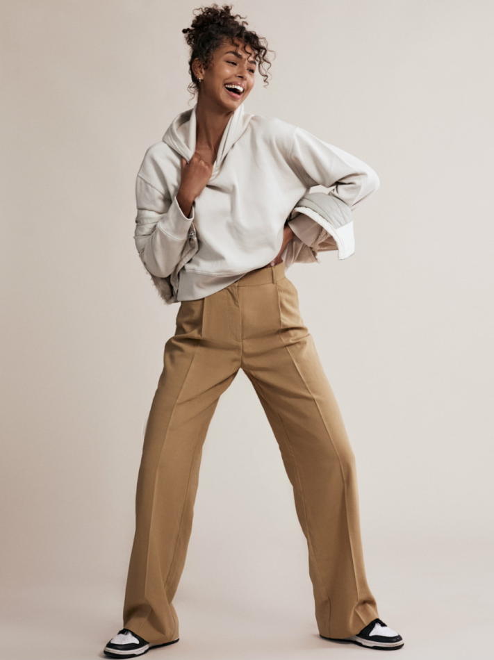 Paris Naro - fashion model portfolio photo 8