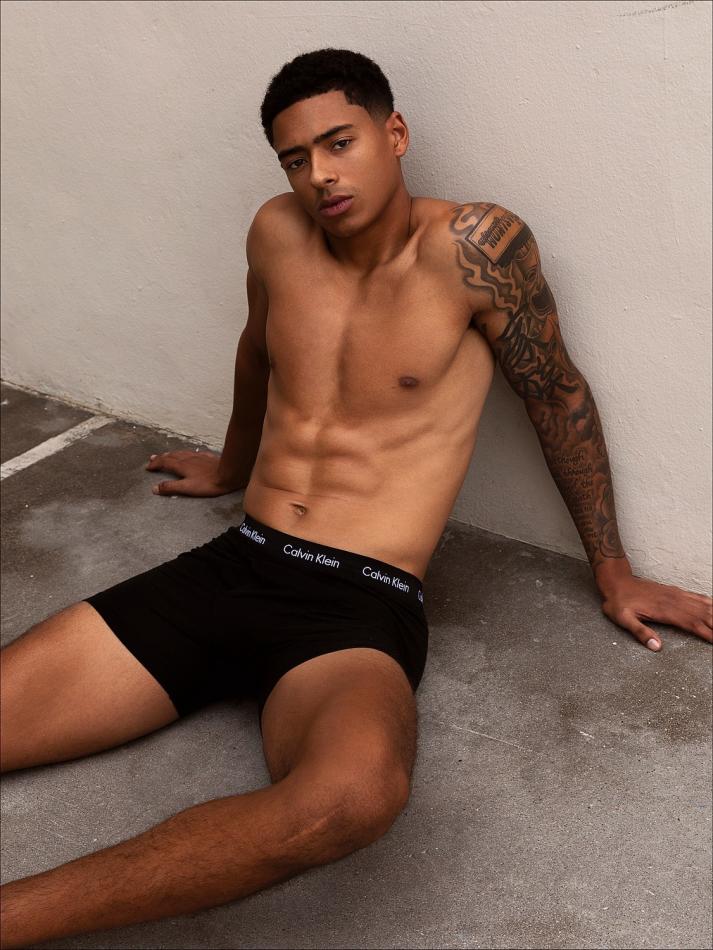 Jalen Willis - fashion model portfolio photo 22