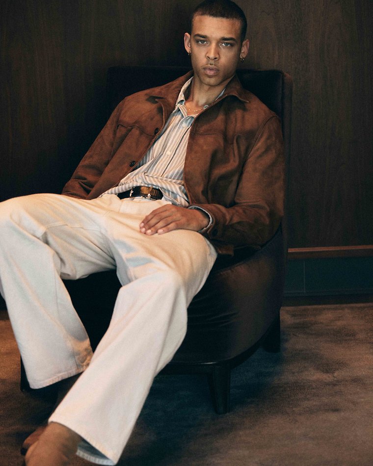 Donovan McAnany - fashion model portfolio photo 7