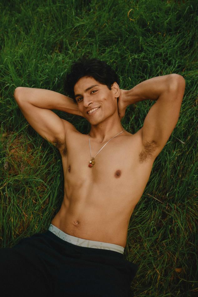 Hitesh Bisht - fashion model portfolio photo 28