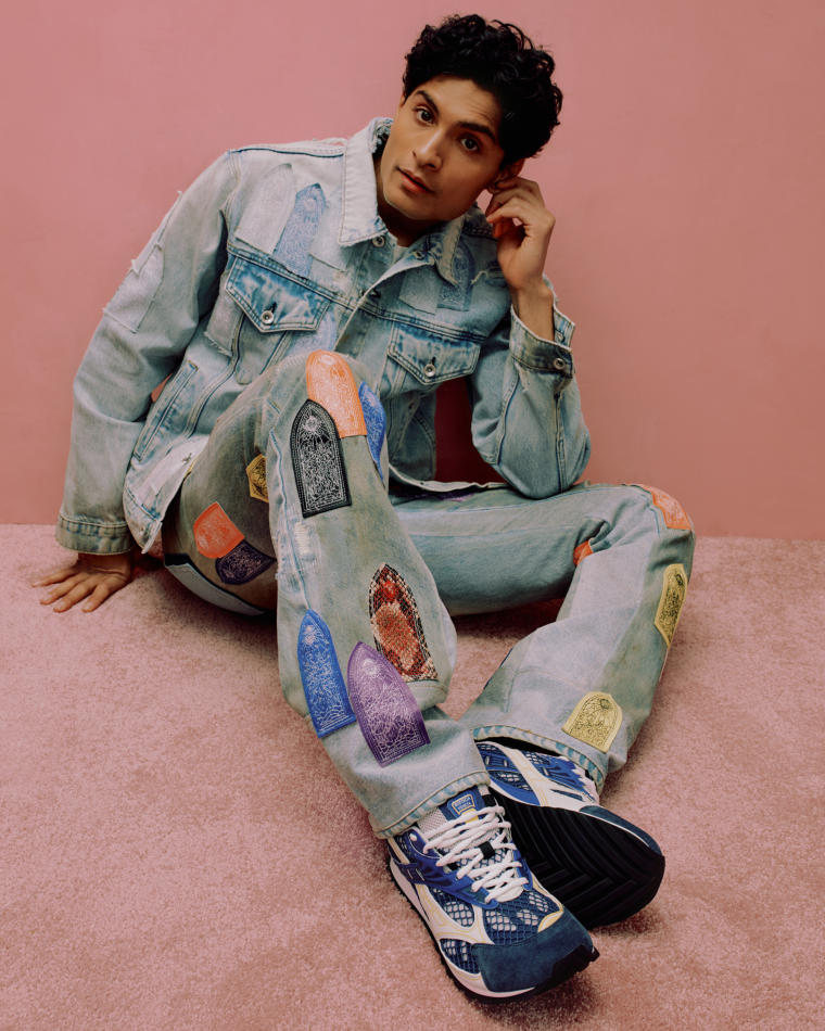 Hitesh Bisht - fashion model portfolio photo 34