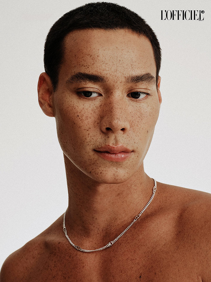 Akira A - fashion model portfolio photo 14