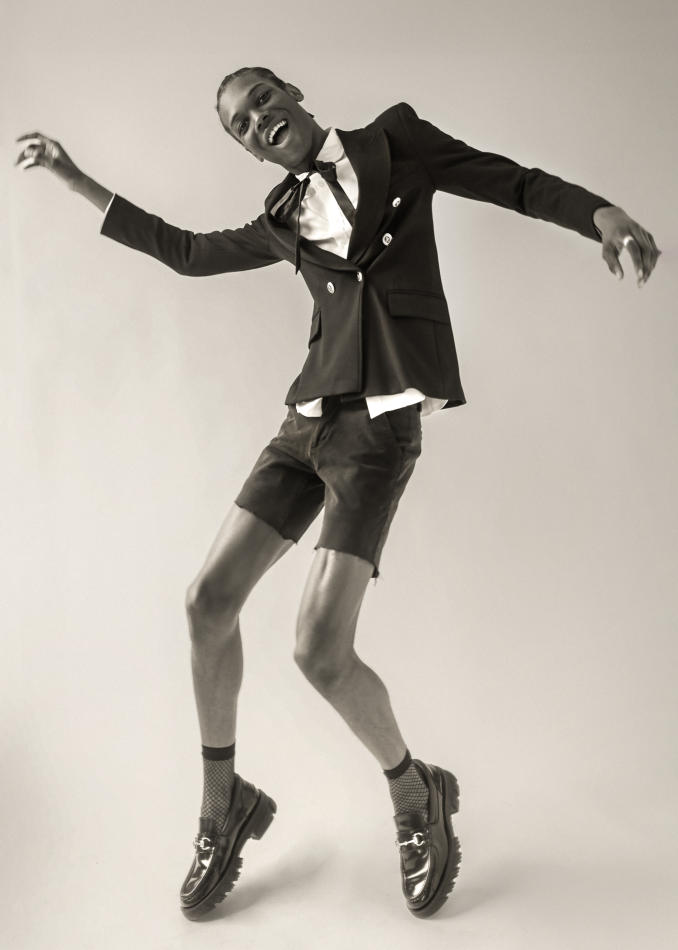 Kamari Moore - fashion model portfolio photo 36